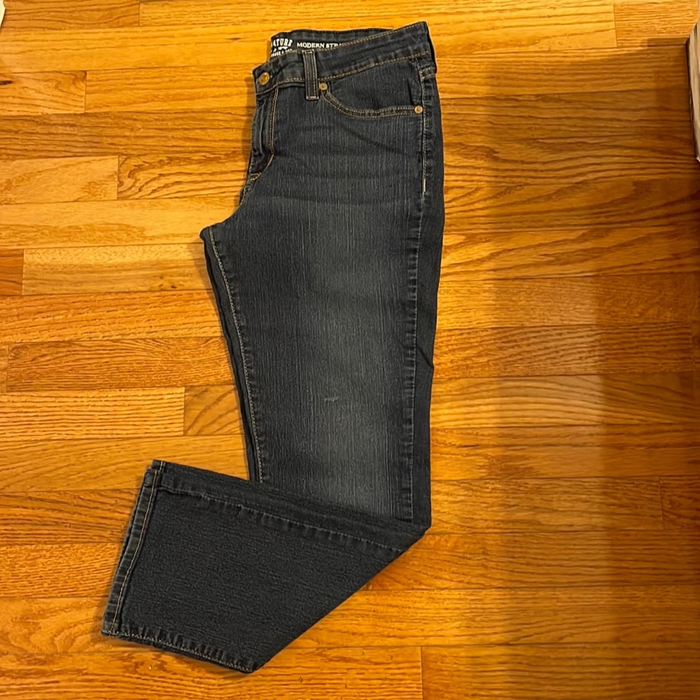 Levi Strauss Signature Modern Straight Jeans